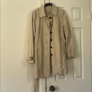 Star trench coat